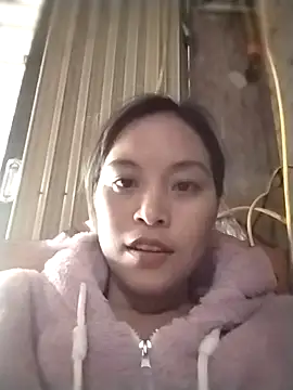 Snapshot of Alice-567 chatting on 11-04-25, 06:01 Alice-567 online show from 11-04-25, 06:01