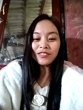 Snapshot of Alice-567 chatting on 11-06-25, 01:39 Alice-567 online show from 11-06-25, 01:39