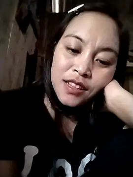 Snapshot of Alice-567 chatting on 11-16-25, 05:24 Alice-567 online show from 11-16-25, 05:24