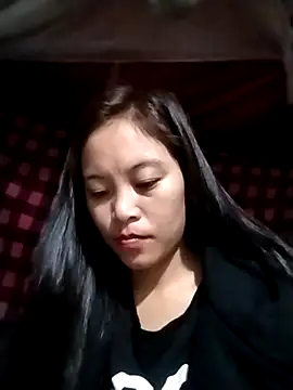 Snapshot of Alice-567 chatting on 11-16-25, 09:20 Alice-567 online show from 11-16-25, 09:20