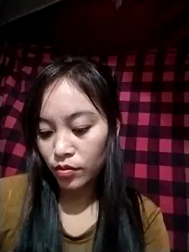 Snapshot of Alice-567 chatting on 11-19-25, 12:49 Alice-567 online show from 11-19-25, 12:49