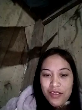 Snapshot of Alice-567 chatting on 11-21-25, 01:59 Alice-567 online show from 11-21-25, 01:59