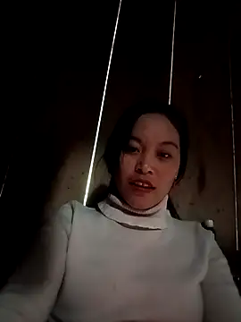 Snapshot of Alice-567 chatting on 11-29-25, 08:39 Alice-567 online show from 11-29-25, 08:39