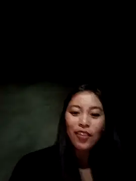 Snapshot of Alice-567 chatting on 12-13-25, 07:53 Alice-567 online show from 12-13-25, 07:53