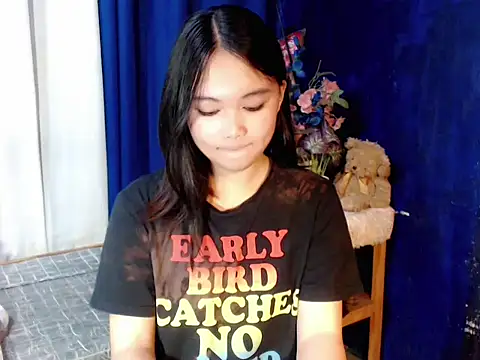 lustfullakim online show from 02-15-26, 12:58