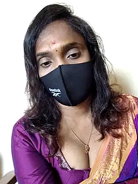 Queen-dhivya online show from 02-25-26, 05:50