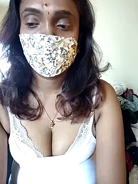 Queen-dhivya online show from 03-08-26, 07:34