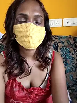 Snapshot of Queen-dhivya chatting on 04-10-26, 03:12 Queen-dhivya online show from 04-10-26, 03:12