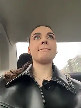 KristiRich online show from 04-23-26, 01:46