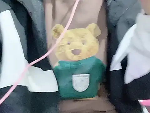 LunoChucki online show from 03-11-26, 01:22