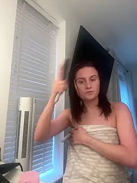 EmLovesxx online show from 11-05-25, 02:39