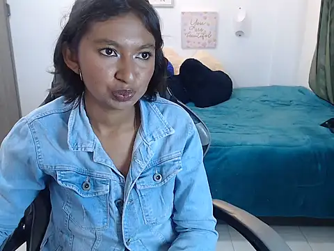 Samanta 777 online show from 05-18-26, 08:47