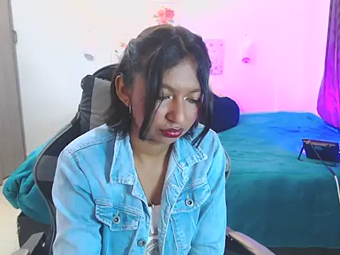 Samanta 777 online show from 05-19-26, 01:56