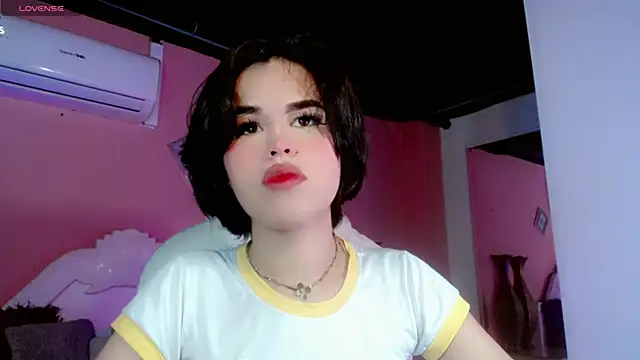 ClaudiaSophia online show from 11-11-25, 11:21