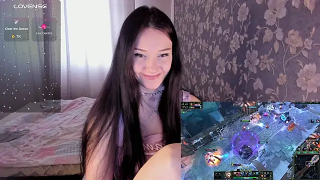 Snapshot of Amyvicious chatting on 02-14-26, 02:52 Amyvicious online show from 02-14-26, 02:52