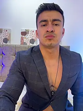 Chris Clarck online show from 04-13-26, 07:08