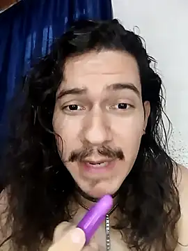 Snapshot of OnixAgata0 chatting on 11-16-25, 10:37 OnixAgata0 online show from 11-16-25, 10:37