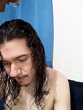 Snapshot of OnixAgata0 chatting on 04-11-26, 01:10 OnixAgata0 online show from 04-11-26, 01:10