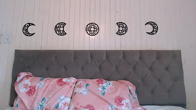 mickystrumia23 online show from 03-17-26, 06:44