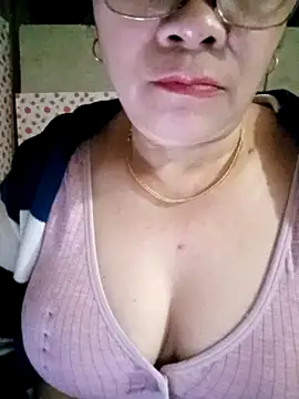 small-house123 online show from 02-18-26, 05:47