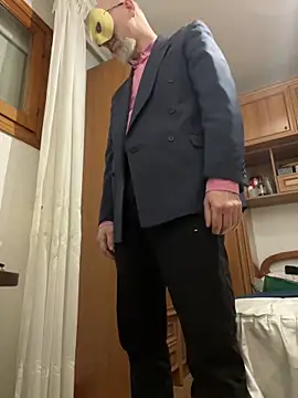 Snapshot of men1967 chatting on 02-16-26, 11:23 men1967 online show from 02-16-26, 11:23