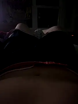 Snapshot of EpicRig10 chatting on 11-30-25, 06:17 EpicRig10 online show from 11-30-25, 06:17