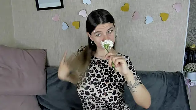 Zorianaa online show from 04-27-26, 08:40