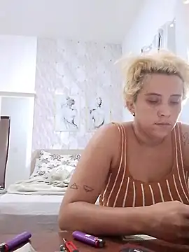 BIADELICIA1 online show from 01-17-26, 10:31