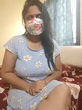 Snapshot of mouni499 chatting on 11-11-25, 10:59 mouni499 online show from 11-11-25, 10:59