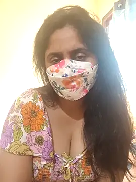 Snapshot of mouni499 chatting on 11-15-25, 07:49 mouni499 online show from 11-15-25, 07:49