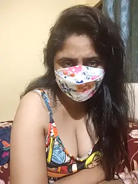 Snapshot of mouni499 chatting on 11-22-25, 05:56 mouni499 online show from 11-22-25, 05:56