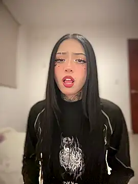 JIORYOvO online show from 12-22-25, 03:14