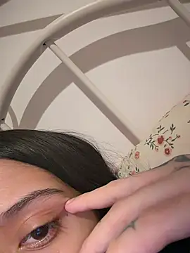 JIORYOvO online show from 06-05-26, 06:52