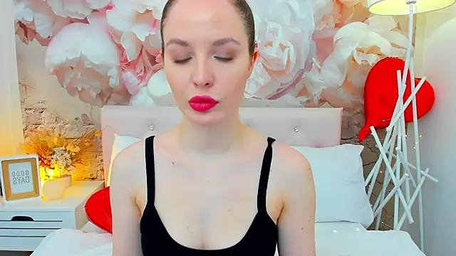 MonaRicci online show from 02-21-26, 01:23