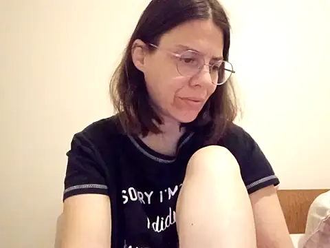 hotnathy69 online show from 04-28-26, 07:13