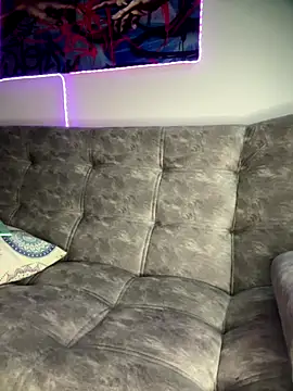 Nick orion online show from 11-25-25, 01:11