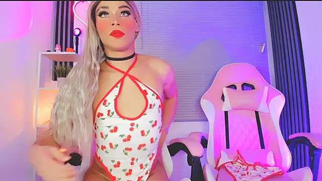 HallieAnnie online show from 11-20-25, 02:12