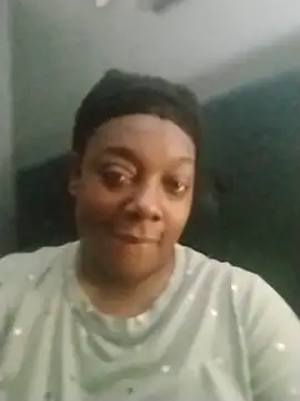 BiancaClarkson online show from 11-23-25, 02:00