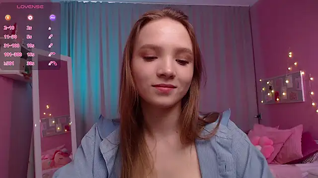 Adria Arjona online show from 04-01-26, 07:42