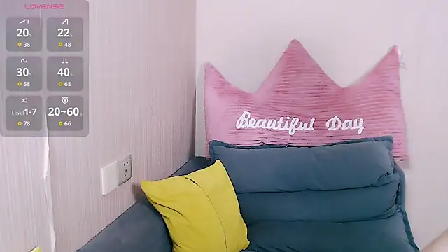 Sinicoco online show from 02-10-26, 11:36