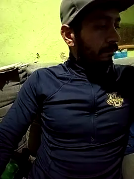 Snapshot of masia0 chatting on 11-02-25, 05:10 masia0 online show from 11-02-25, 05:10