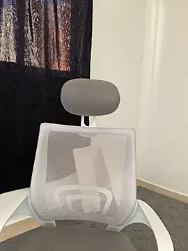 Snapshot of Who-am-I-201 chatting on 11-06-25, 02:51 Who-am-I-201 online show from 11-06-25, 02:51