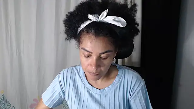 shayna cute online show from 01-16-25, 03:56
