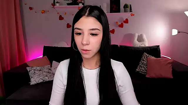 Snapshot of jasminharris chatting on 11-11-25, 03:06 jasminharris online show from 11-11-25, 03:06