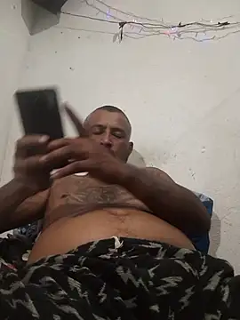 negrocomomisuerte online show from 12-18-25, 02:50