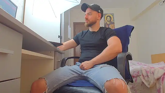 Ryanstone  online show from 06-08-26, 06:25
