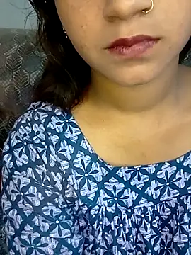 Snapshot of Neha533 chatting on 05-04-26, 07:10 Neha533 online show from 05-04-26, 07:10