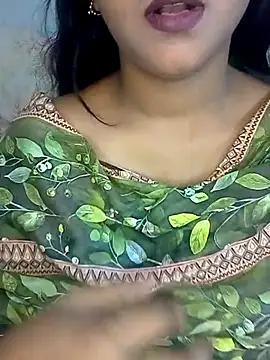 Snapshot of Neha533 chatting on 05-09-26, 06:35 Neha533 online show from 05-09-26, 06:35