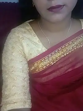 Snapshot of Neha533 chatting on 06-05-26, 06:35 Neha533 online show from 06-05-26, 06:35