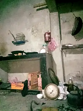 Snapshot of Mami_xxx chatting on 12-14-25, 11:37 Mami xxx online show from 12-14-25, 11:37